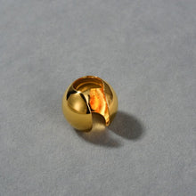 Load image into Gallery viewer, Perry Ear Cuff Small
