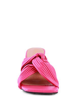 Load image into Gallery viewer, BATTLE EX KNOT STRAP SLIDE SANDALS

