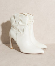 Load image into Gallery viewer, Oasis Society Kate - Slim Heel Booties
