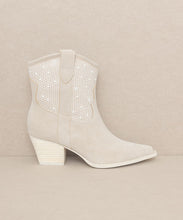 Load image into Gallery viewer, OASIS SOCIETY Cannes - Pearl Studded Western Boots
