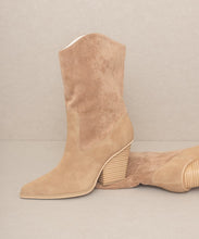 Load image into Gallery viewer, OASIS SOCIETY Marseille - Loose Fit Western Boots
