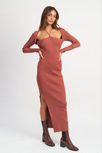 Load image into Gallery viewer, HALTER NECK MAXI DRESS WITH SLIT
