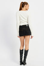 Load image into Gallery viewer, LONG SLEEVE RIBBED TOP WITH BOW DETAIL
